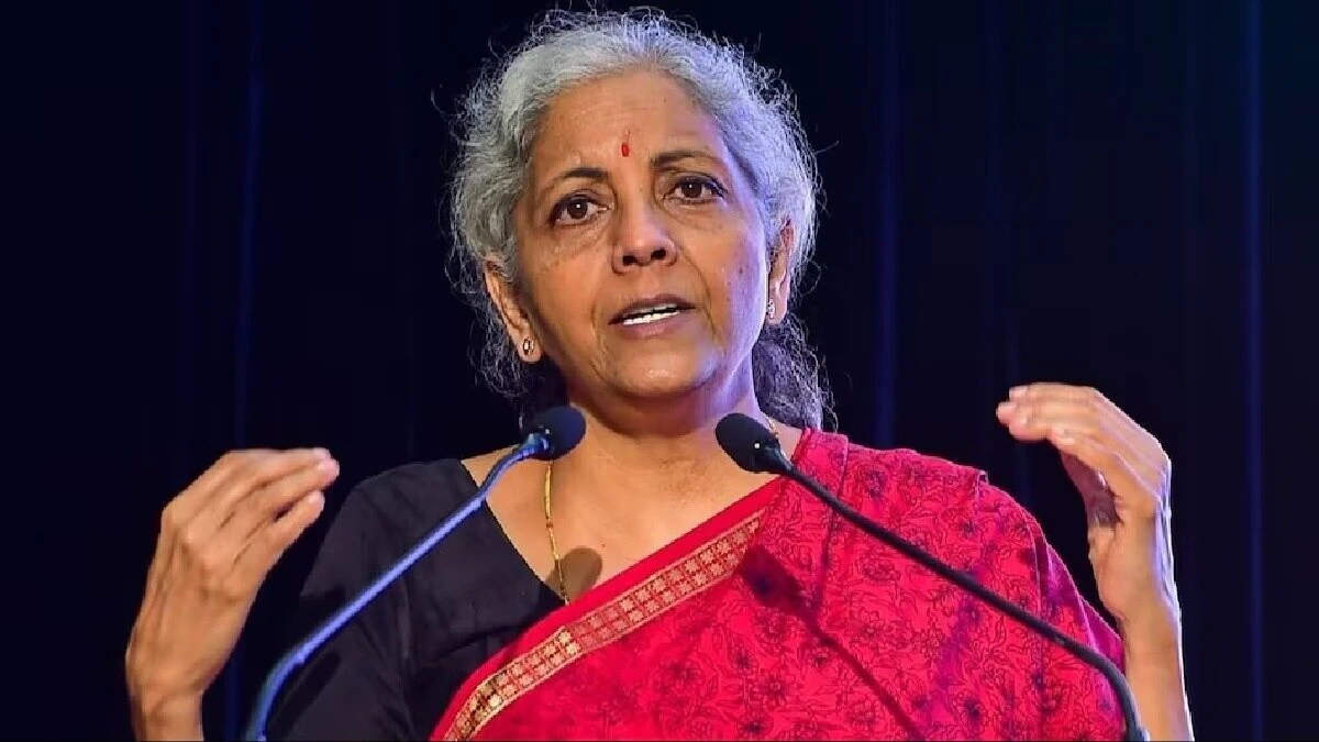 ஹோட்டல் ஜிஎஸ்டி விவகாரம் பற்றி ஆராய்கிறோம்-நிதியமைச்சர்..
