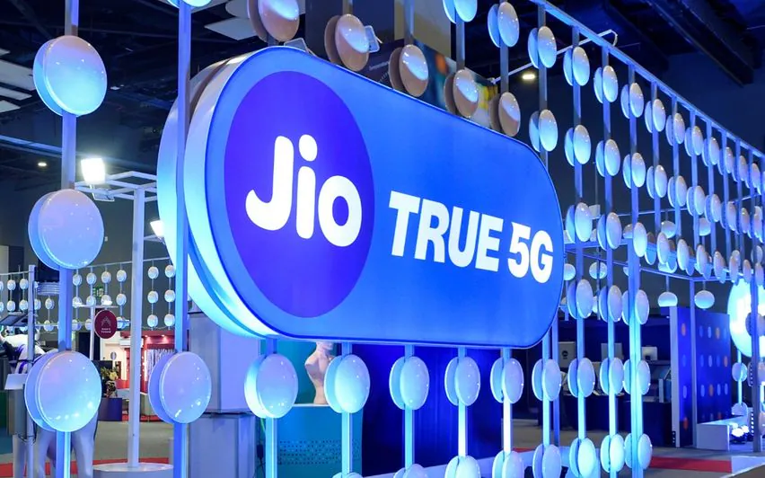 2025 ஐபிஓவுக்கு தயாராகும் ஜியோ..