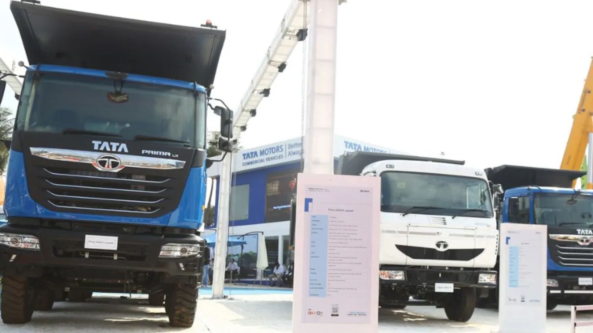 அதகளப்படுத்தும் TATAவின் அணிவகுப்பு..!!!